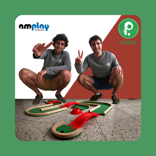 Plakks cierra un acuerdo de Distribución con Amplay Distribution
